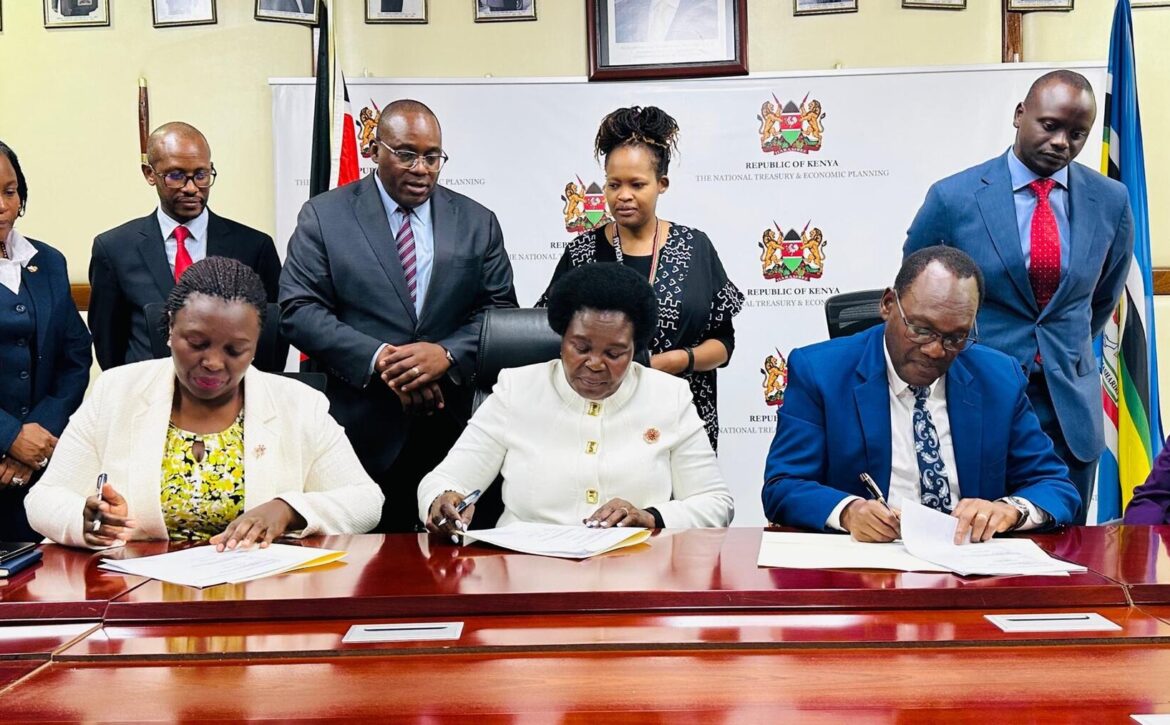 Officials signing KPC IPO regional participation documents